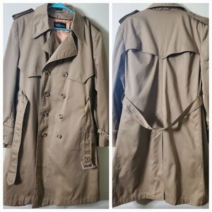 Vintage Lorenzo Brione Trench Coat with Removeable Lining Size 48R